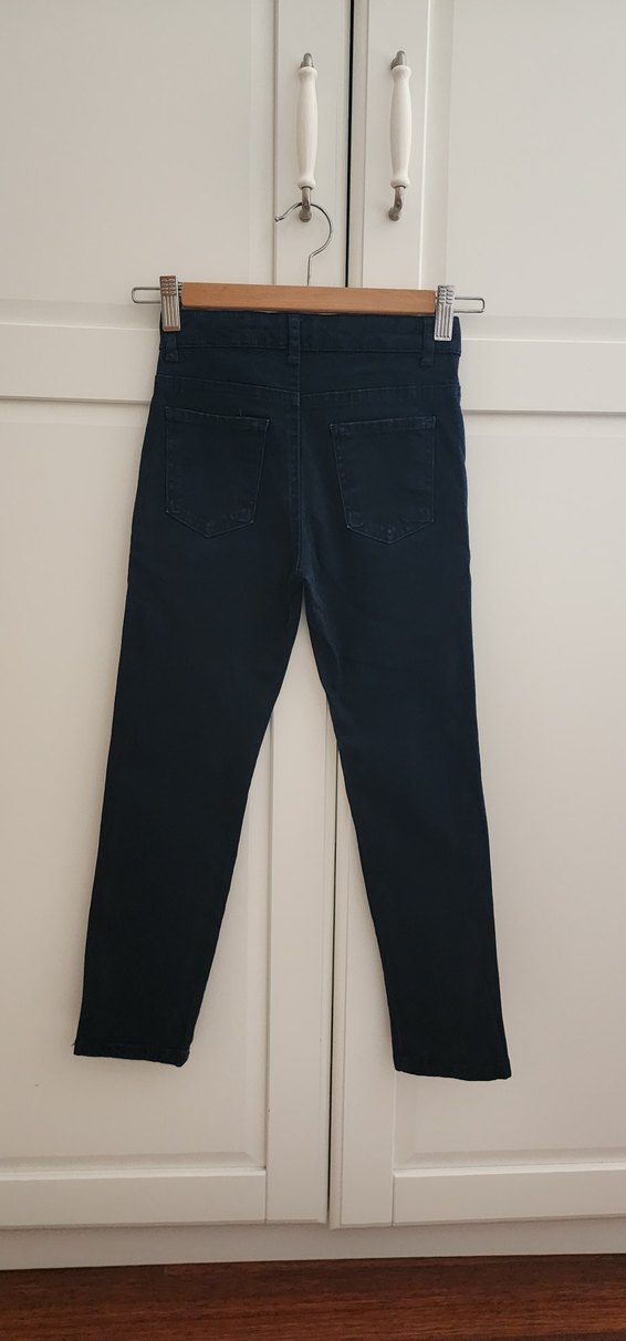 Erkek Çocuk Lacivert Kemerli Kot Pantolon - Görsel 2