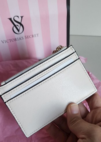 Victoria's Secret Beyaz Deri Fermuarlı Cüzdan - Görsel 4