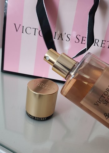 Victoria's Secret Bare Vanilla Kadın Parfümü - Görsel 5