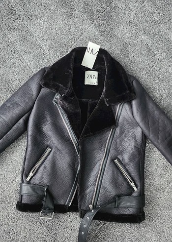 Kürk Detaylı Siyah Deri Biker Ceket - Görsel 2