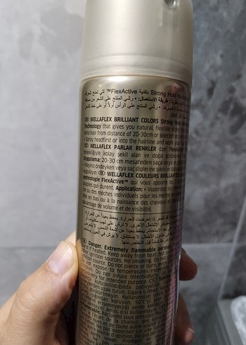 Wella Wella Wellaflex Brillant Colors Saç Spreyi 3 Güçlü Tutuş