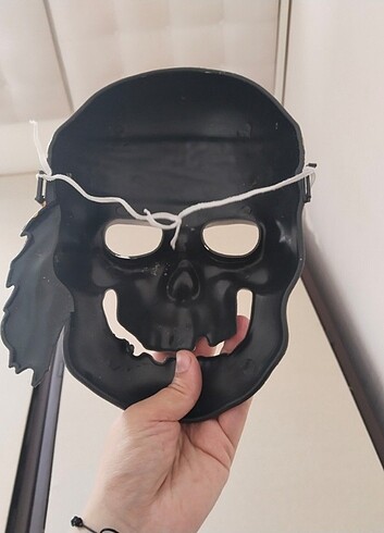  kurukafa korsan maskesi sert plastik 