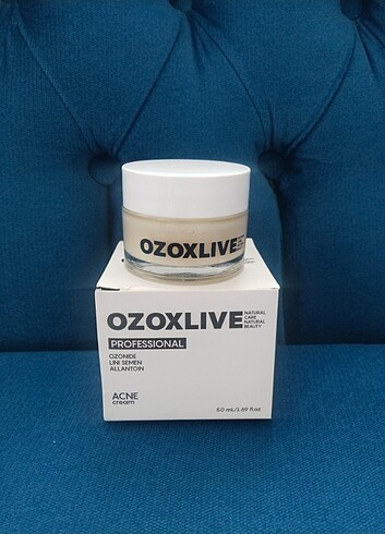 Ozoxlıve profesyonel Acne Kremi Yağlı ciltlere Özel