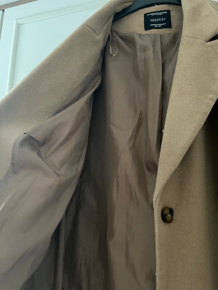 Bej Kadın Süet Midi Boy Düğmeli Kaban - Görsel 3