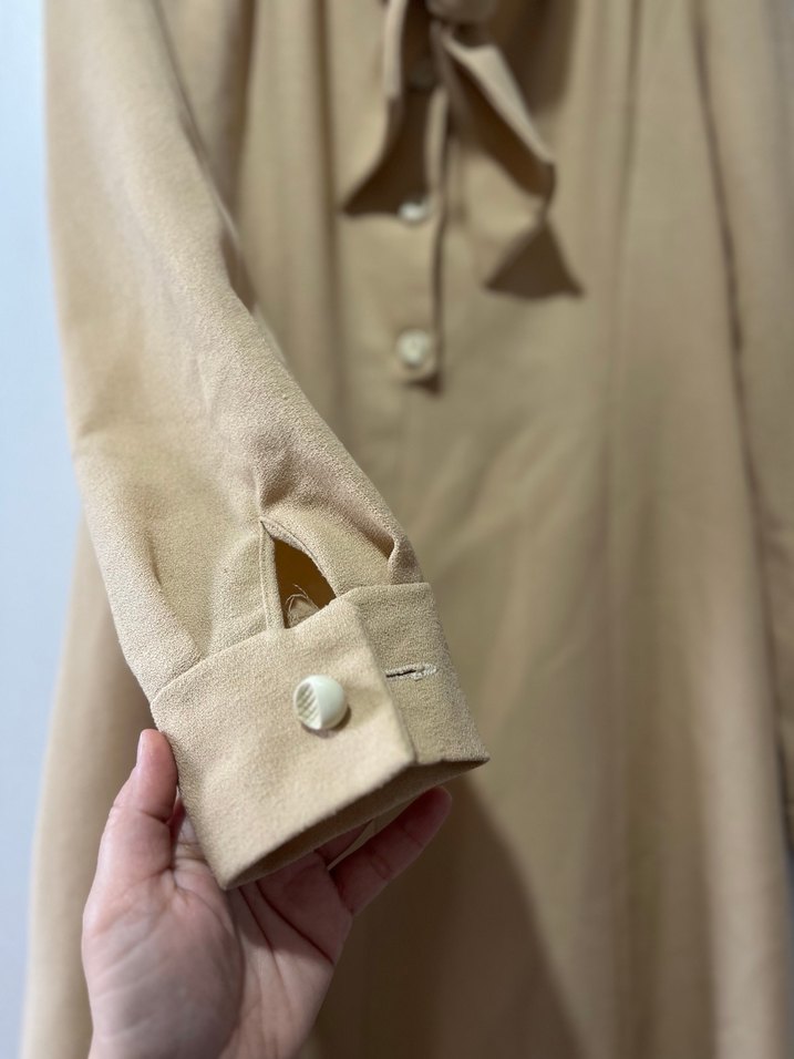 Bej Uzun Düğmeli Kadın Keten Klasik elbise - Görsel 4