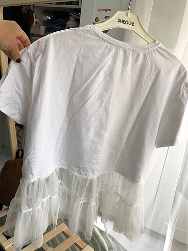 l Beden beyaz Renk Bluz& T-shirt