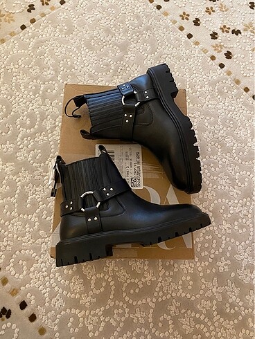 Zara bot