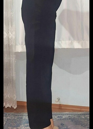 m Beden siyah Renk Kadın Siyah Ön Dikiş Detaylı Bol Paça...