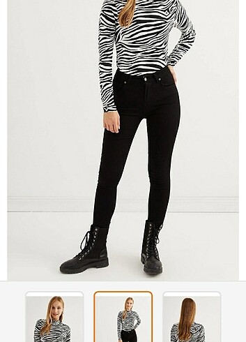 m Beden zebra desenli body bluz kazak . kusuru yok