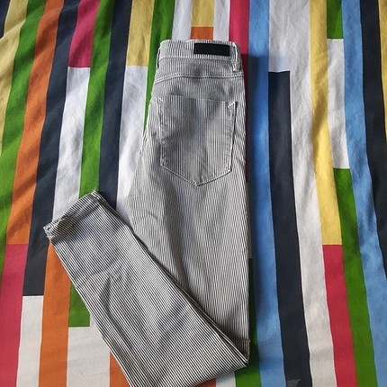 Stradivarius Pantolon