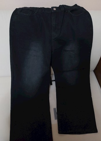 Siyah Kemerli Regular Fit Kadın Kot Pantolon - Görsel 3