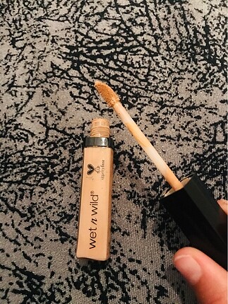 Wet n wild concealer