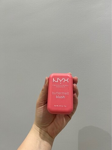 Nyx buttermelt blush