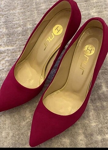 Diğer Stiletto