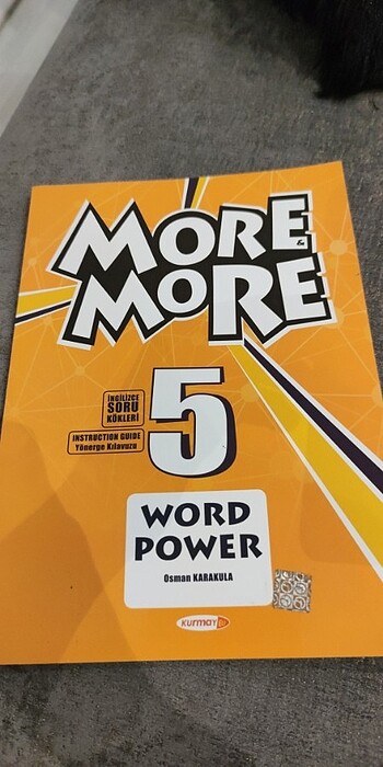 More more İngilizce kitap