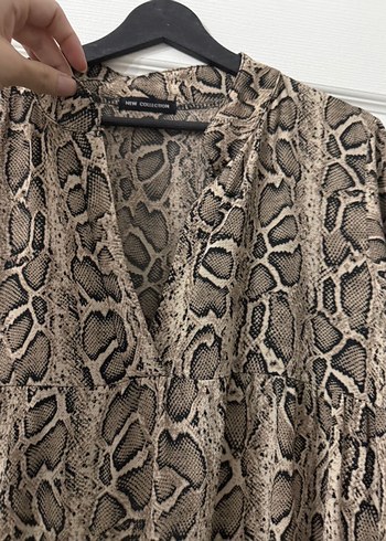 Yılan Desenli Bohem V Yaka Kadın elbise - Görsel 3