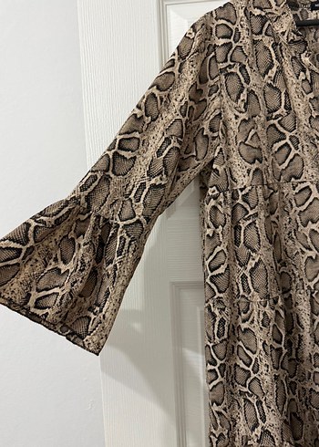 Yılan Desenli Bohem V Yaka Kadın elbise - Görsel 2