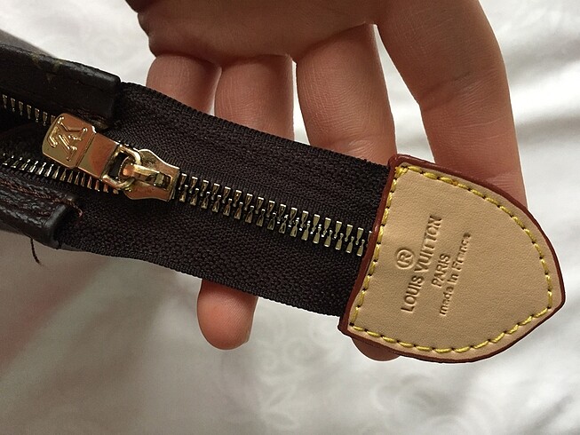 Louis Vuitton Clutch