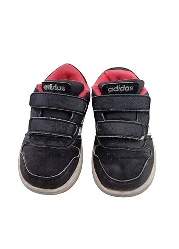 23 Beden Adidas çocuk ayakkabısı