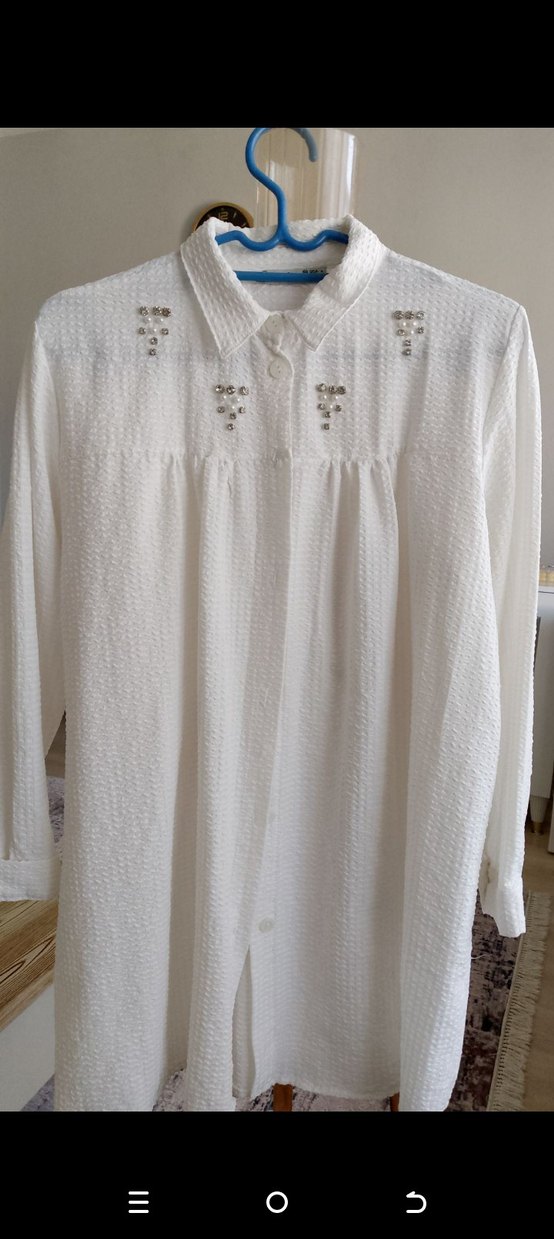 Nakışlı Beyaz Keten Kadın Gömlek - Görsel 5