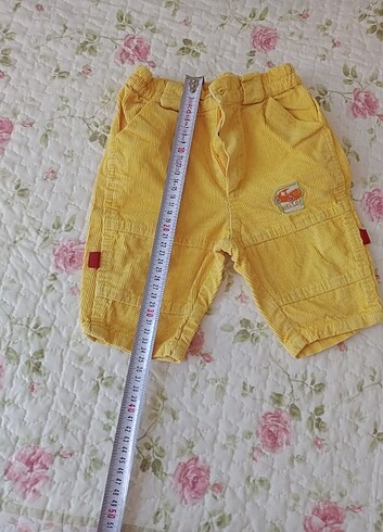 6 Ay Beden sarı Renk Kadife pantolon 