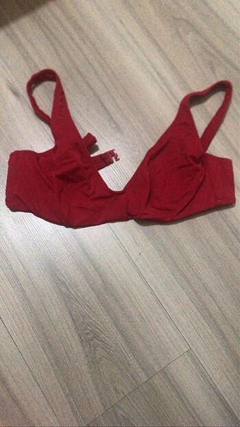 Bikini üstü