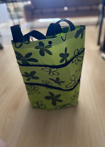 LC Waikiki Yeşil Çiçek Desenli Fermuarlı Plaj Çantası