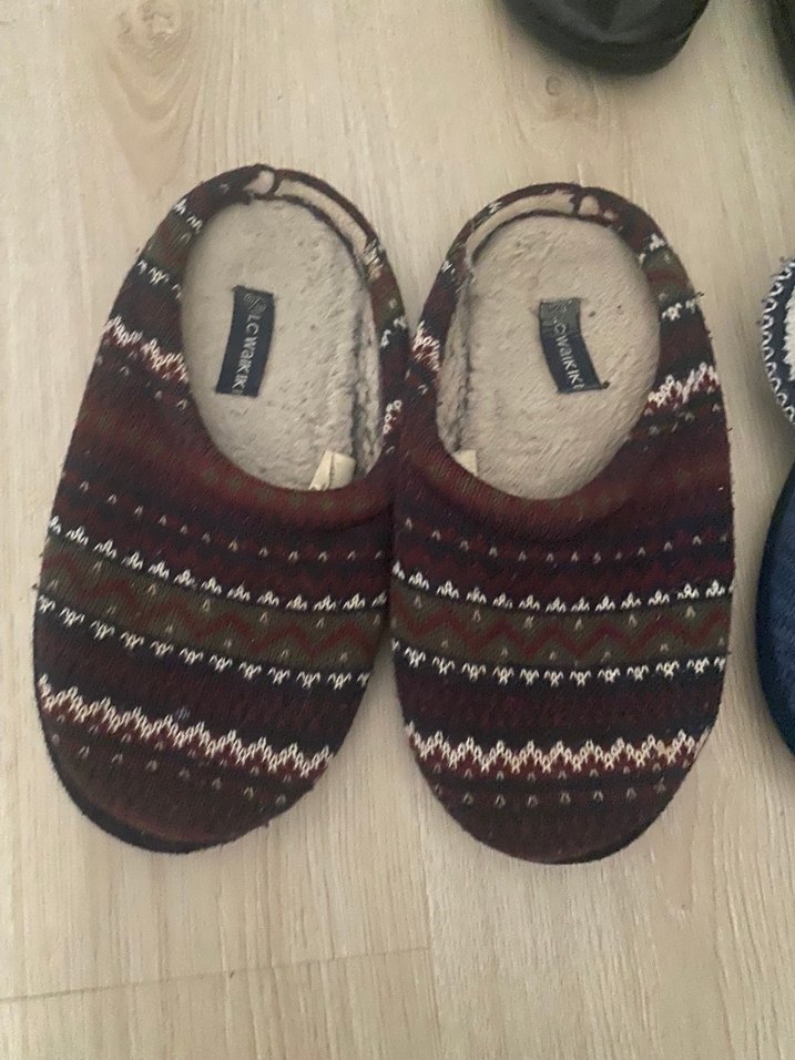 Erkek Çocuk Örgü Yün Terlikler - Görsel 2