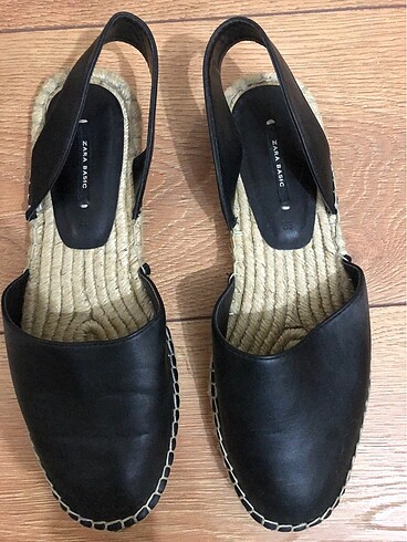 Zara 38 Numara Zara Sandalet