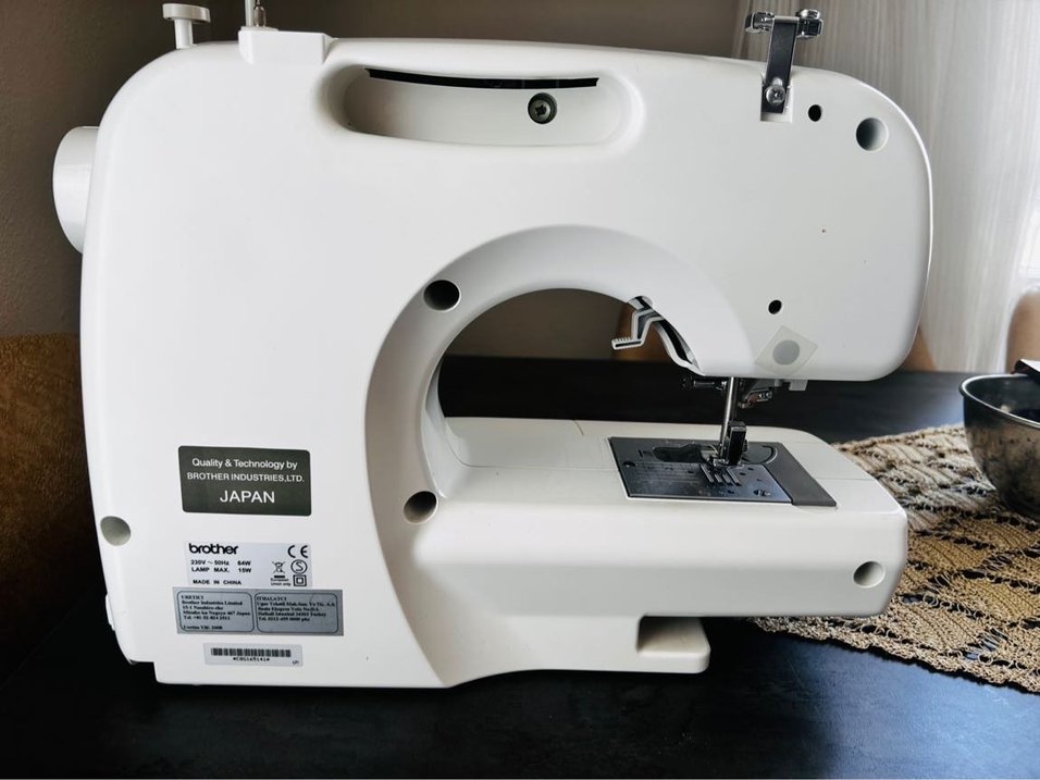 Brother Beyaz Dikiş Makinesi - Görsel 3