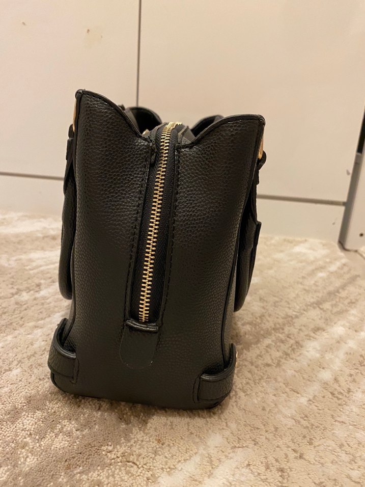 DERIMOD Siyah Deri Tokalı Kadın Çanta - Görsel 4