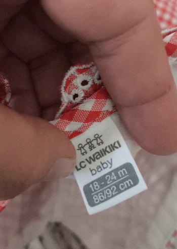 Nakışlı Fırfırlı Kırmızı Kız Elbisesi - Görsel 5