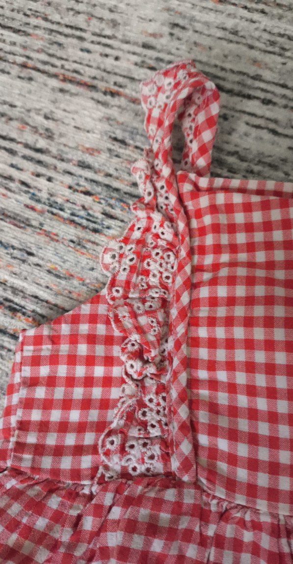 Nakışlı Fırfırlı Kırmızı Kız Elbisesi - Görsel 3