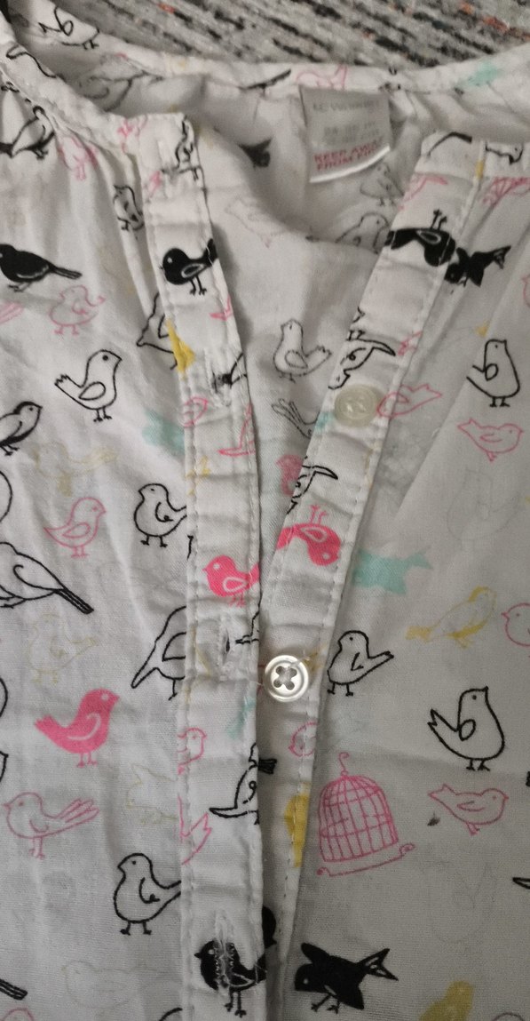 Kız Çocuk Gri Kuş Desenli V Yaka Gömlek - Görsel 3