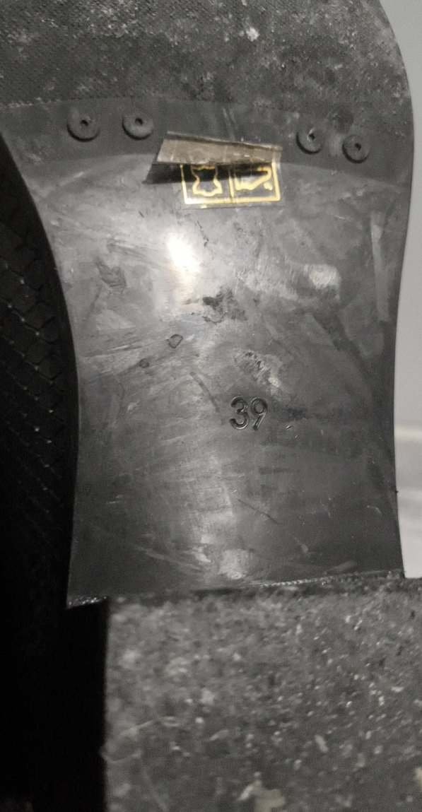 Siyah Deri Yılan Desenli Tokalı Bot - Görsel 3