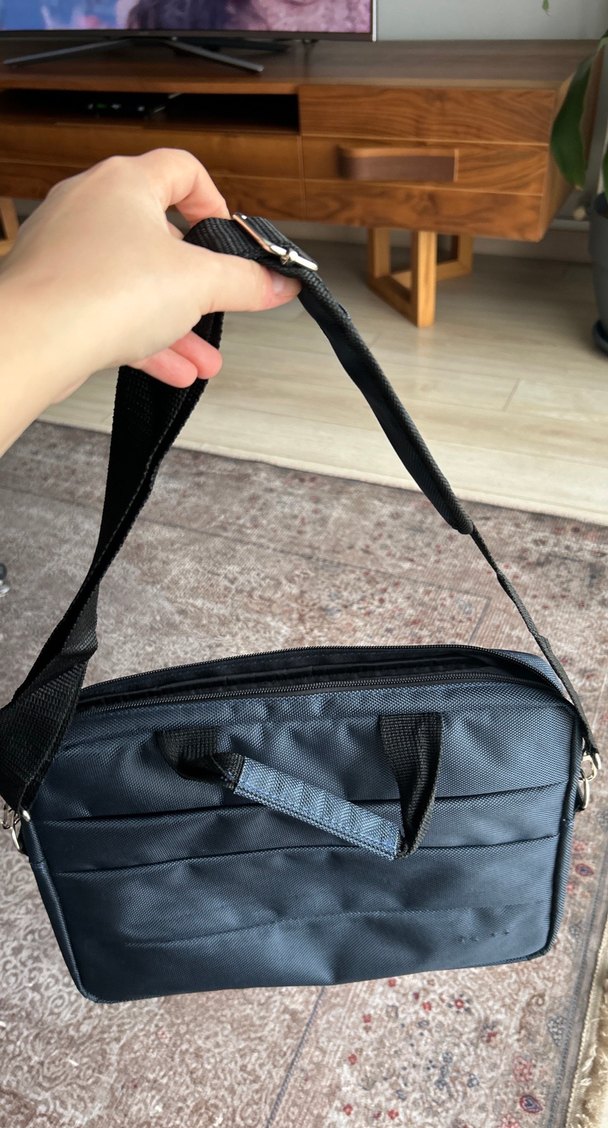 Fermuarlı Lacivert Laptop Çantası - Görsel 4