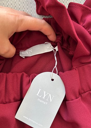 Bordo Volan Detaylı Midi Hamile Elbisesi - Görsel 3