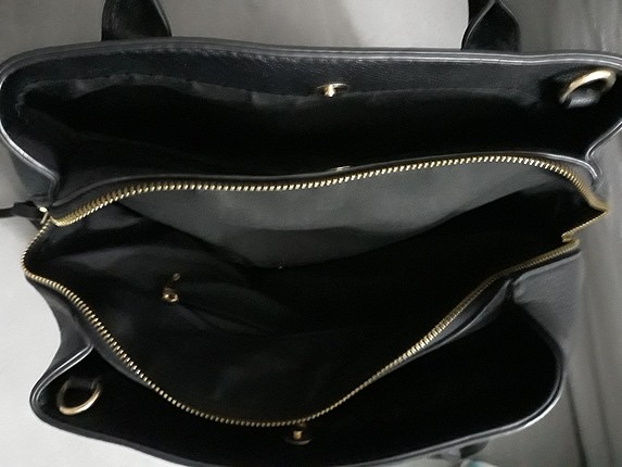 Stradivarius kol çantası
