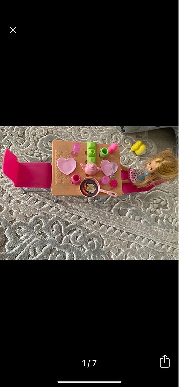 Barbie evi