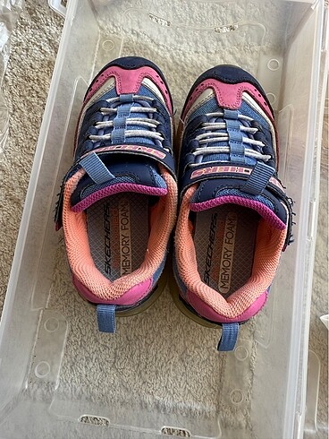 30 Beden çeşitli Renk Skechers kız çocuk ayakkabı