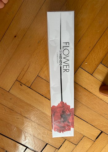 FLOWER Kadın Parfümü barkodlu