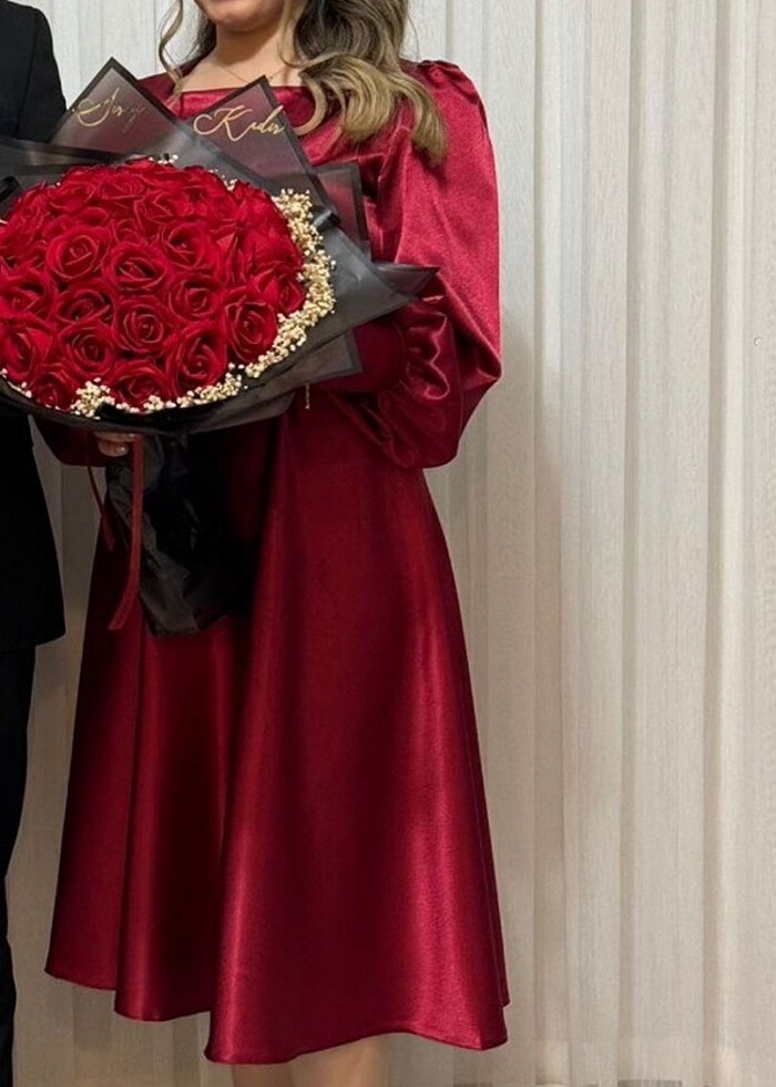 Saten elbise - Görsel 2