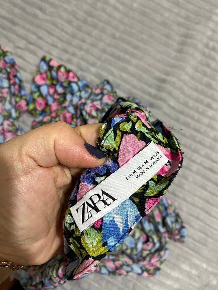 Çiçek Desenli Uzun Kol V Yaka Elbise - Görsel 3