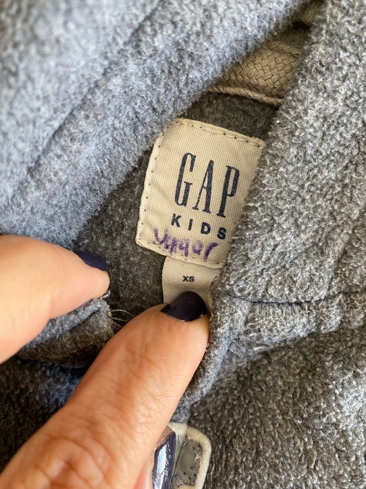 GAP Erkek Çocuk Fermuarlı Gri Sweatshirt - Görsel 3