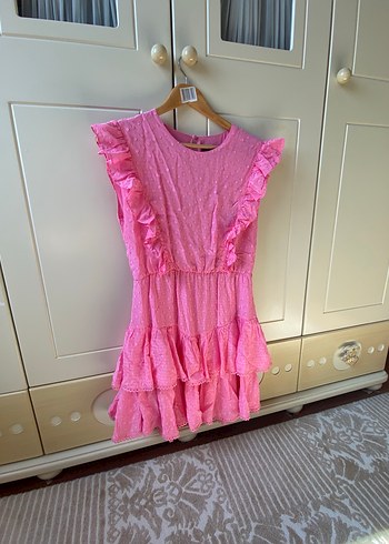 Pembe Parlak Fırfırlı Uzun Elbise network - Görsel 3