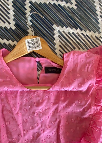 Pembe Parlak Fırfırlı Uzun Elbise network - Görsel 5