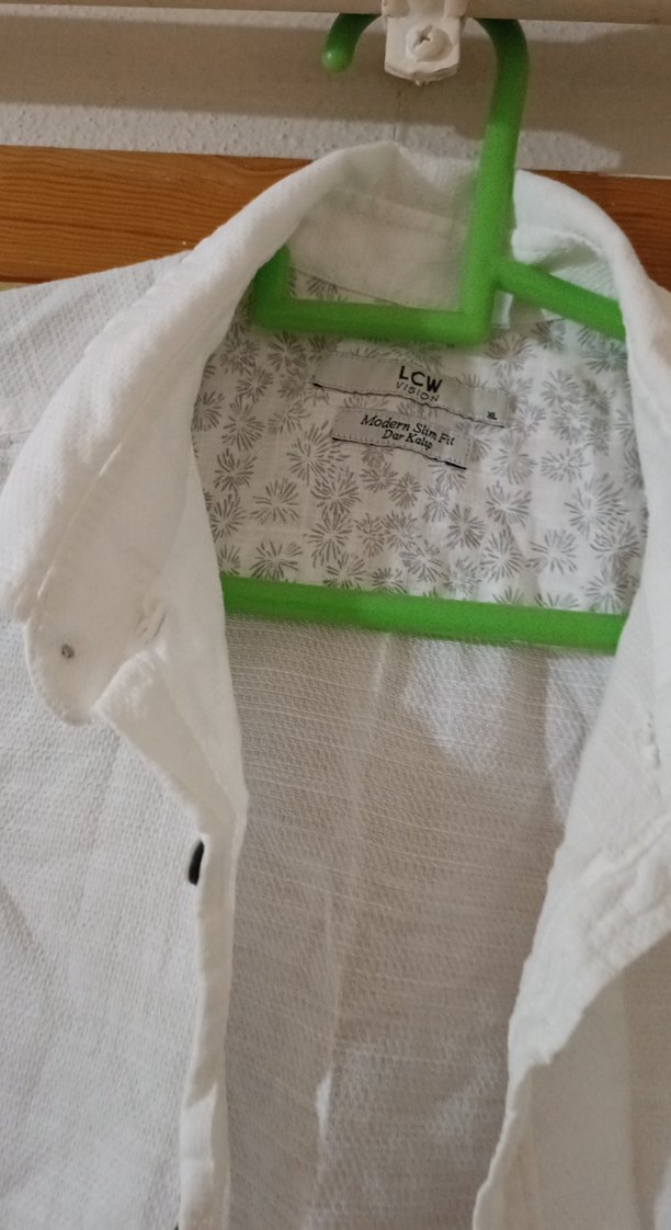 Düğmeli Beyaz Keten erkek Gömlek - Görsel 3