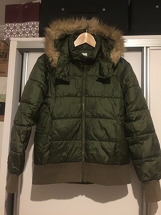 H&M mont