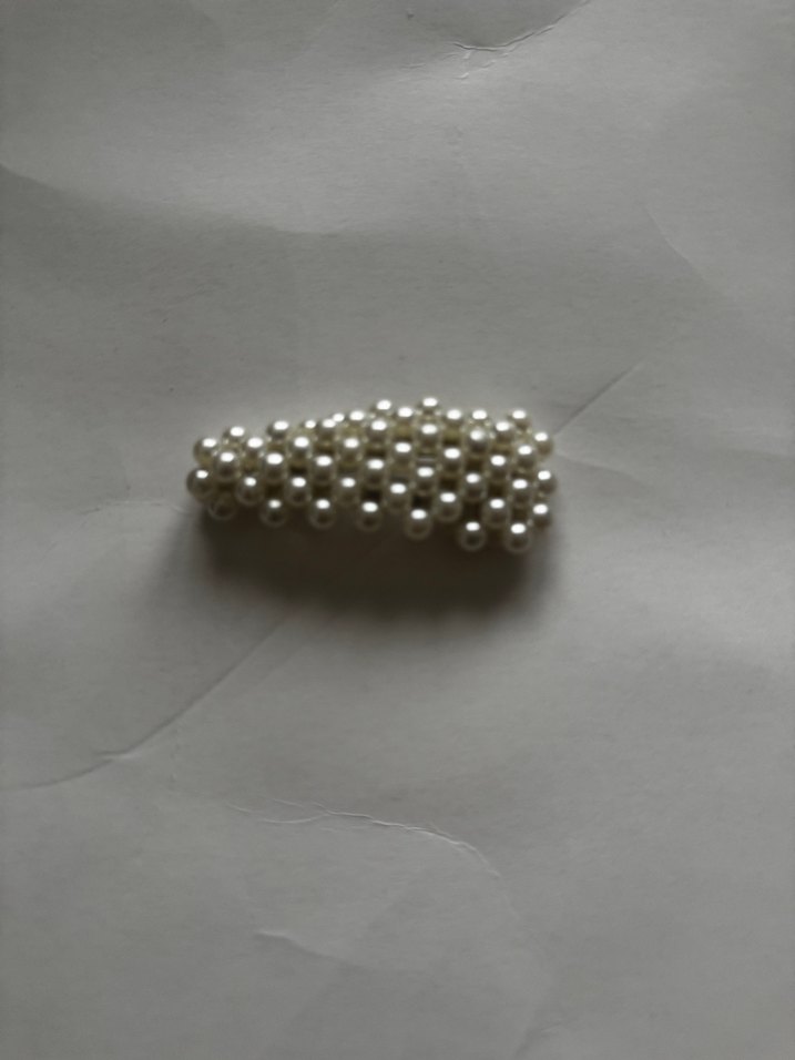 Beyaz İnci Görünümlü Toka - Görsel 2