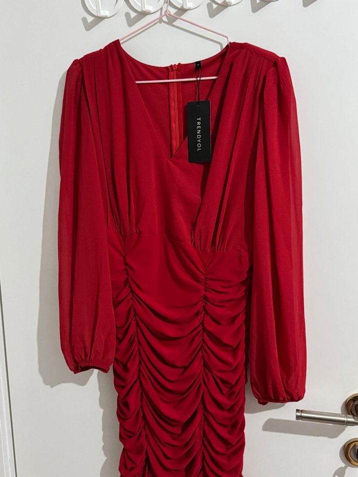 Kırmızı Drapeli V Yaka Midi Elbise - Görsel 2